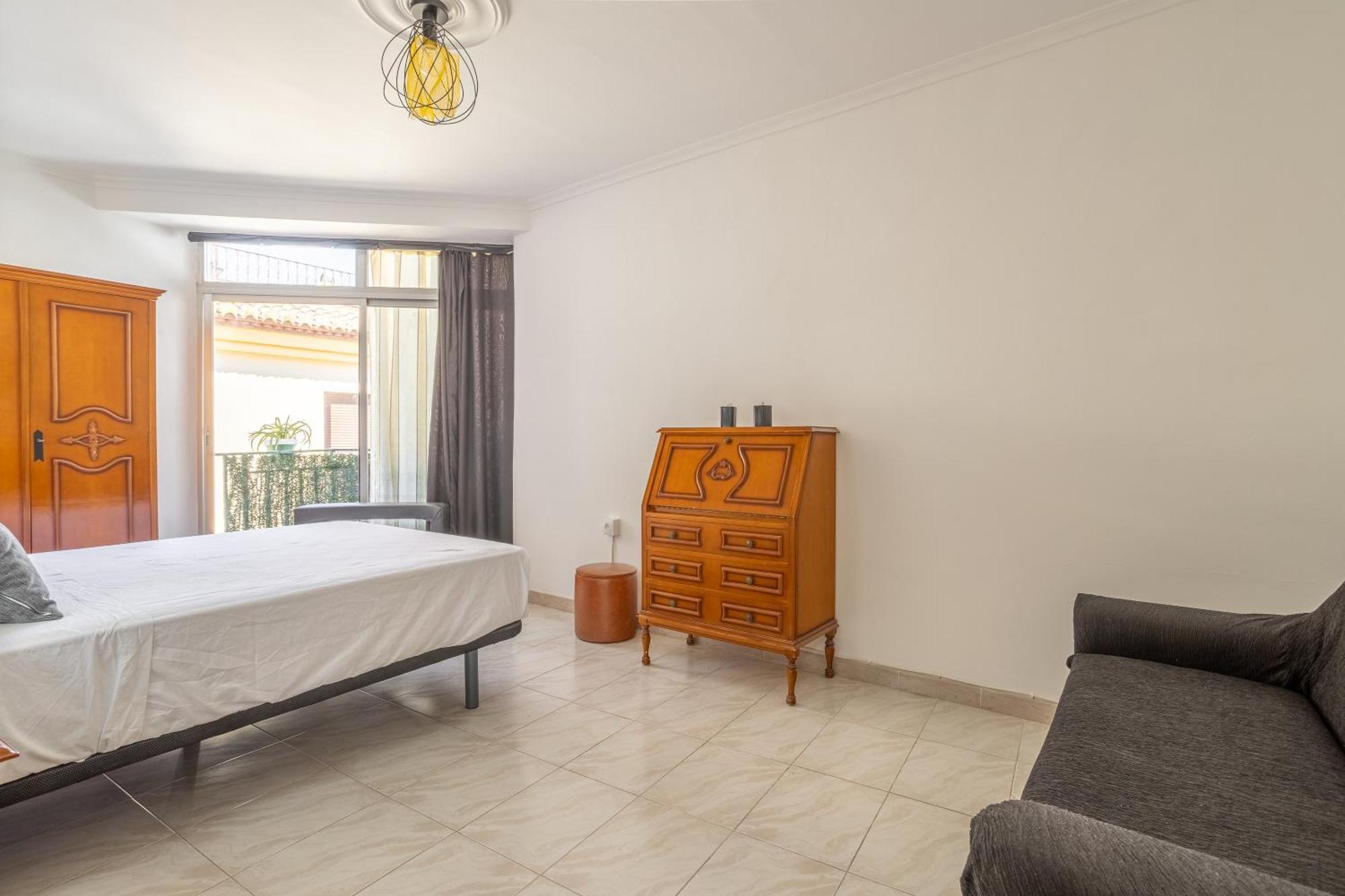 Palacete Fabian 2 Apartment Itrabo