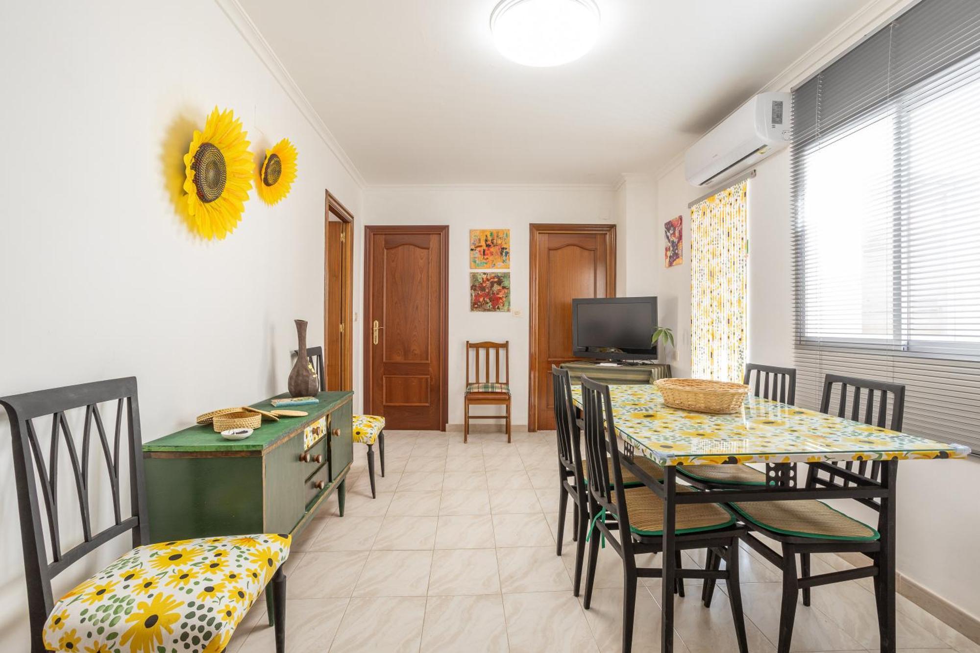 Apartment Palacete Fabian 2 *
